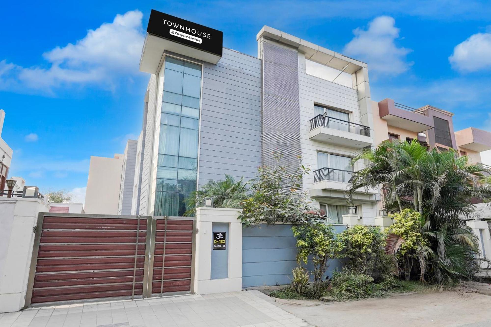 Готель Super Townhouse Sector 51 Noida Near Metro Station Екстер'єр фото
